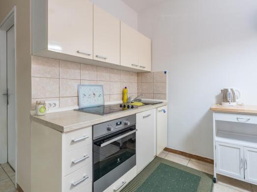 Lola 2 Apartment โรวีน ภายนอก รูปภาพ